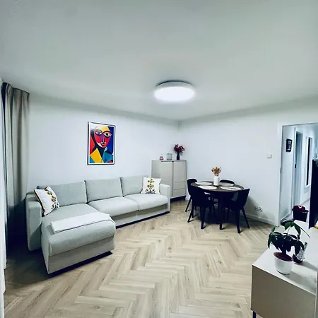 Darwina 15a Praga Polnoc Varsovie